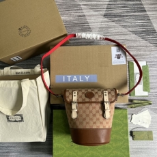 Gucci Satchel Bags